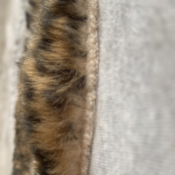 Unisex furry face unisex t-shirt 9M - Picture 6 of 8